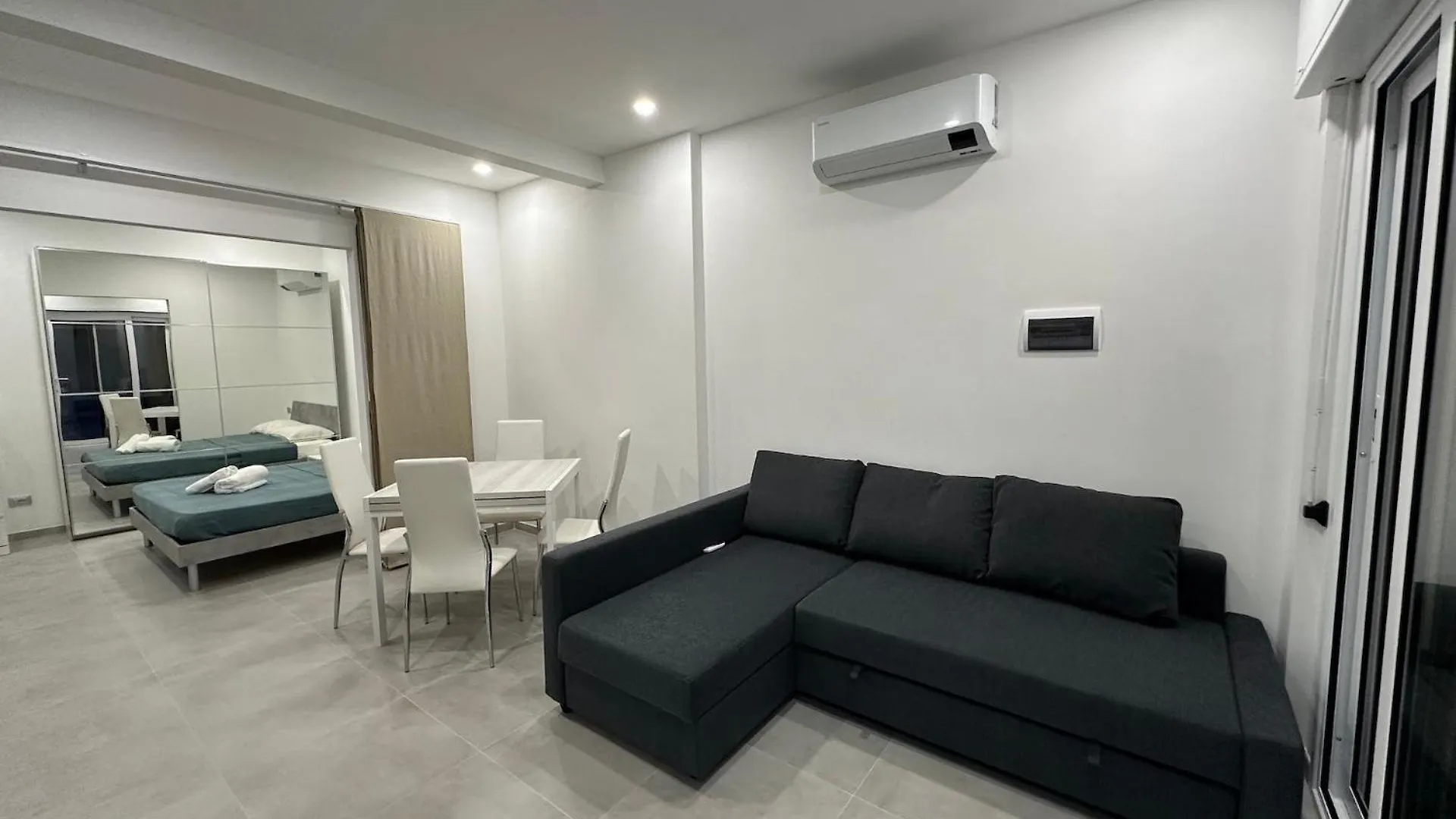 Soluzione Casa Pietra Ligure Sea House Deluxe Apartment Italy